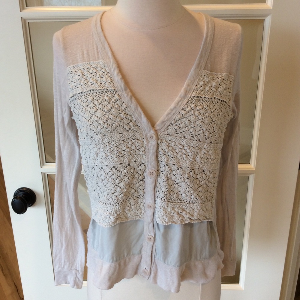 Clu linen beige top womens XS long sleeve